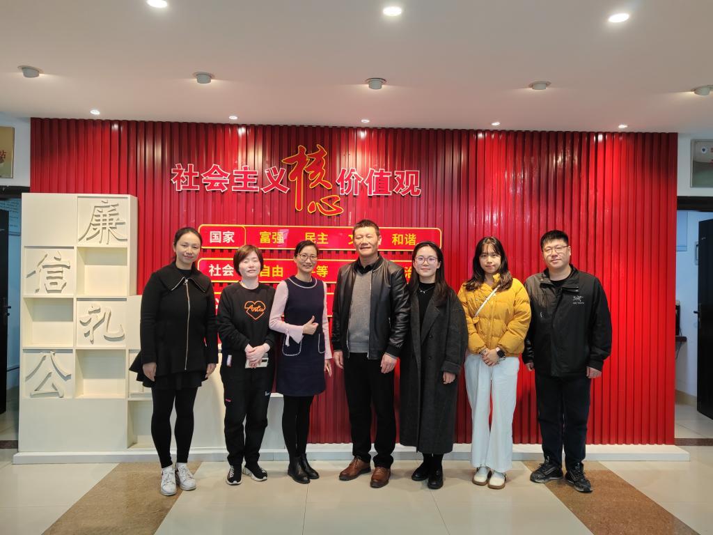 A68B8904259F4F179DD4347309D_432A4BC7_18F0D.jpg A68B8904259F4F179DD4347309D_432A4BC7_18F0D.jpg